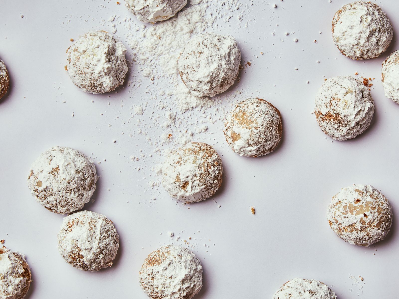 How to Make Your Own Powdered Sugar